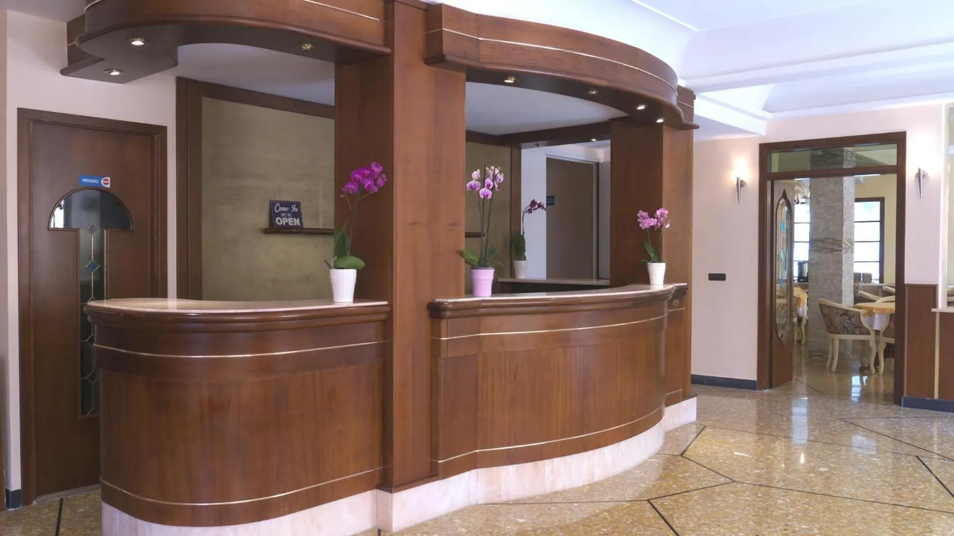 Hotel Flora Celle Ligure